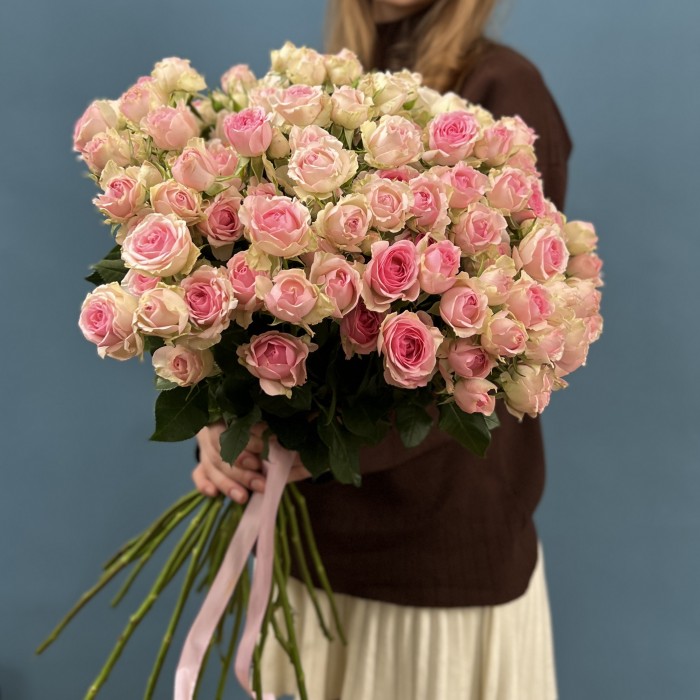 Кустовая роза Динара 60 см