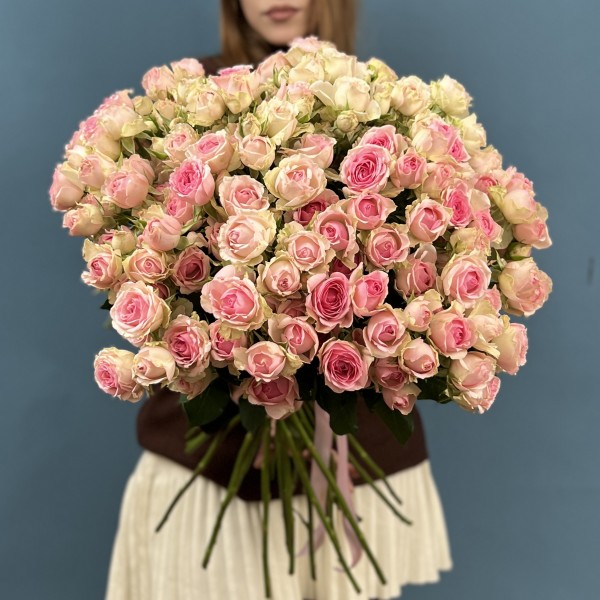 Кустовая роза Динара 60 см