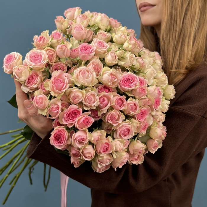 Кустовая роза Динара 60 см