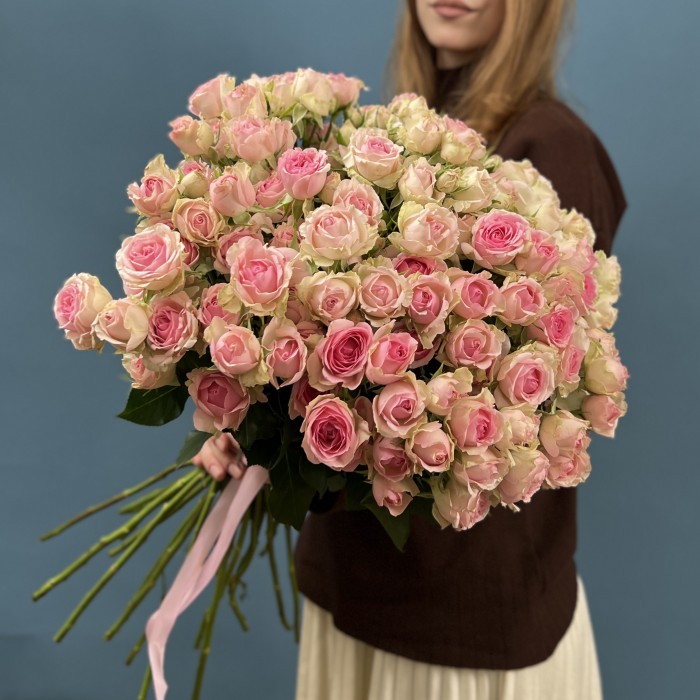 Кустовая роза Динара 60 см