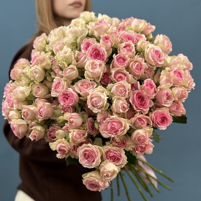 Кустовая роза Динара 60 см