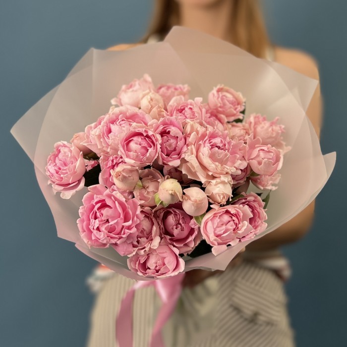 11 кустовых сиреневых роз Кэнди Флоу 40 см