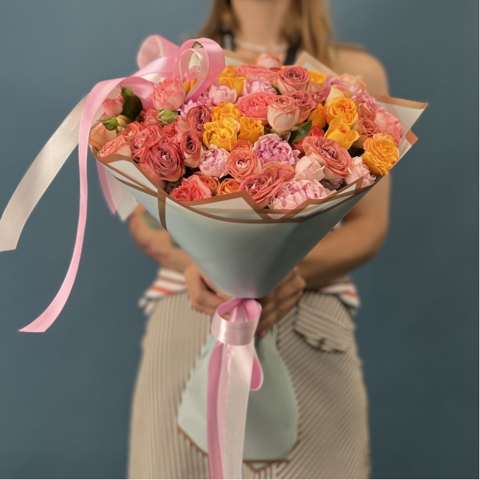 25 кустовых роз микс 40 см