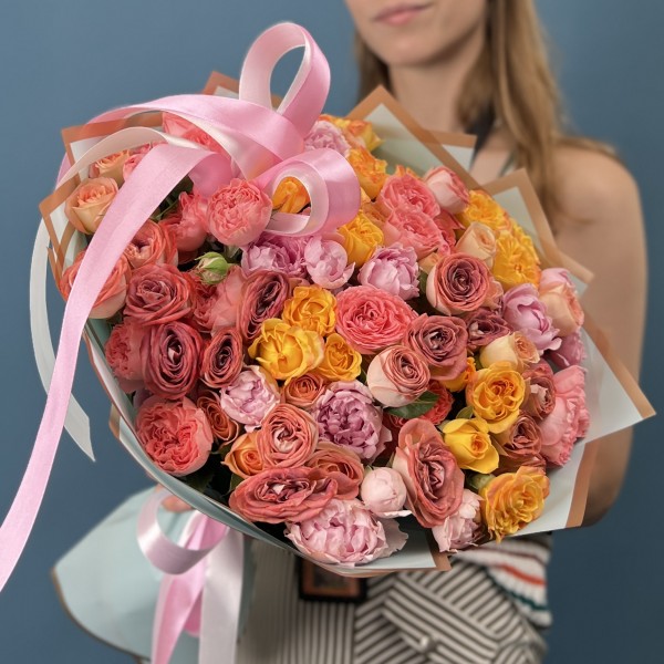 25 кустовых роз микс 40 см