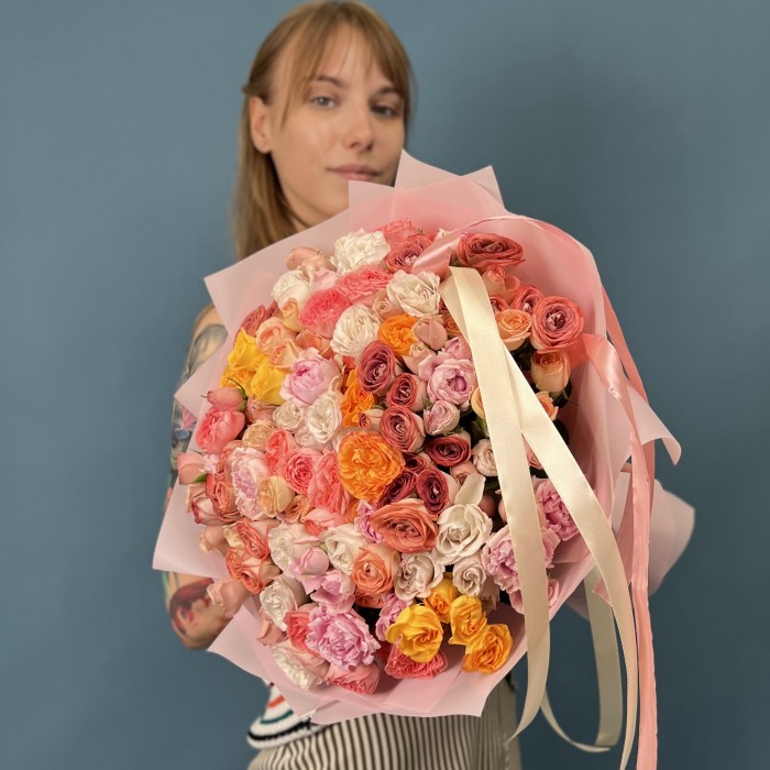 51 кустовая роза микс 40 см