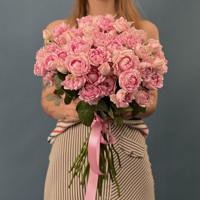 Кустовая сиреневая роза Кэнди Флоу 40 см