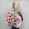 35 кустовых роз Гуд Муд 40 см с эвкалиптом