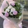 Букет нежных хризантем