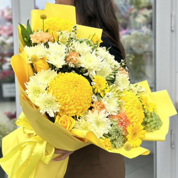 Букет дня с розами Сказка