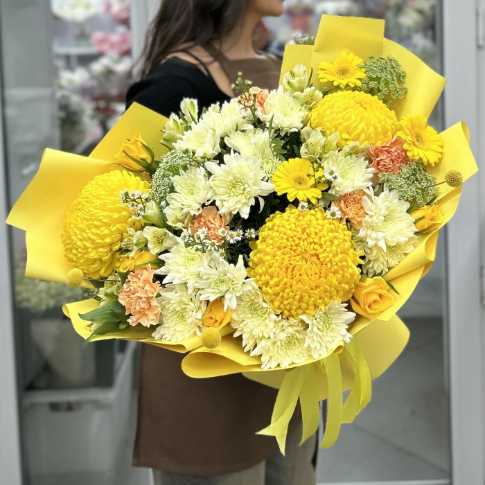 Букет дня с розами Сказка