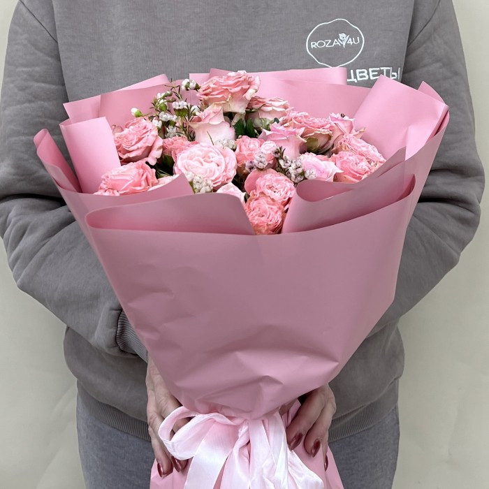 Букет дня розовых роз