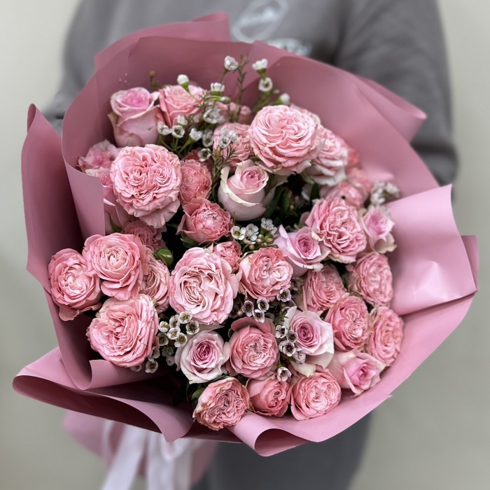 Букет дня розовых роз