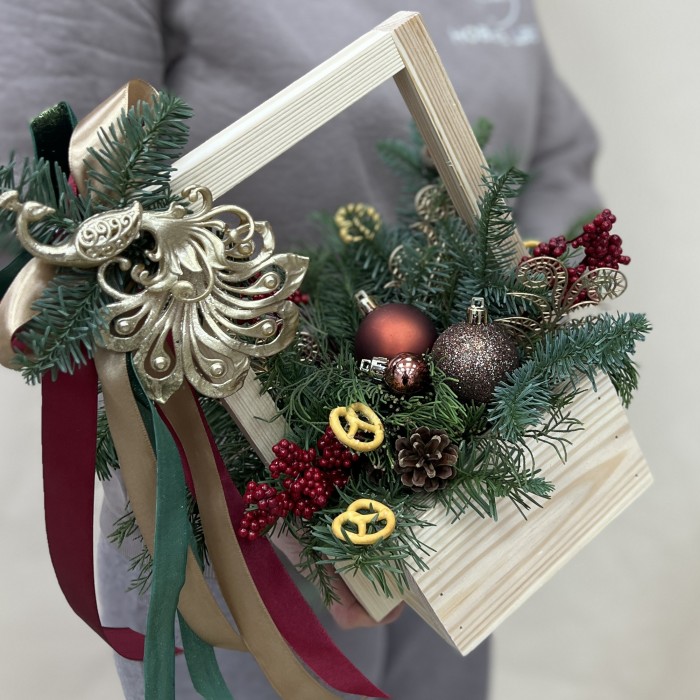 Букет дня в деревянном ящике Очарование