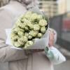 11 белых кустовых роз Сноуфлейк