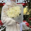 11 длинных белых роз 70 см