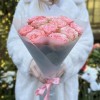 11 пионовидных роз Кахала 50 см