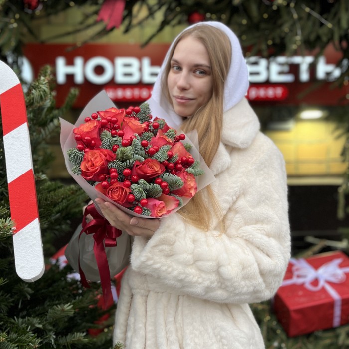 11 роз Боргат с нобилисом