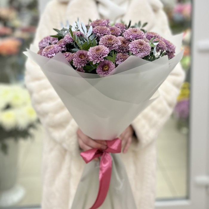 11 розовых кустовых хризантем Романс