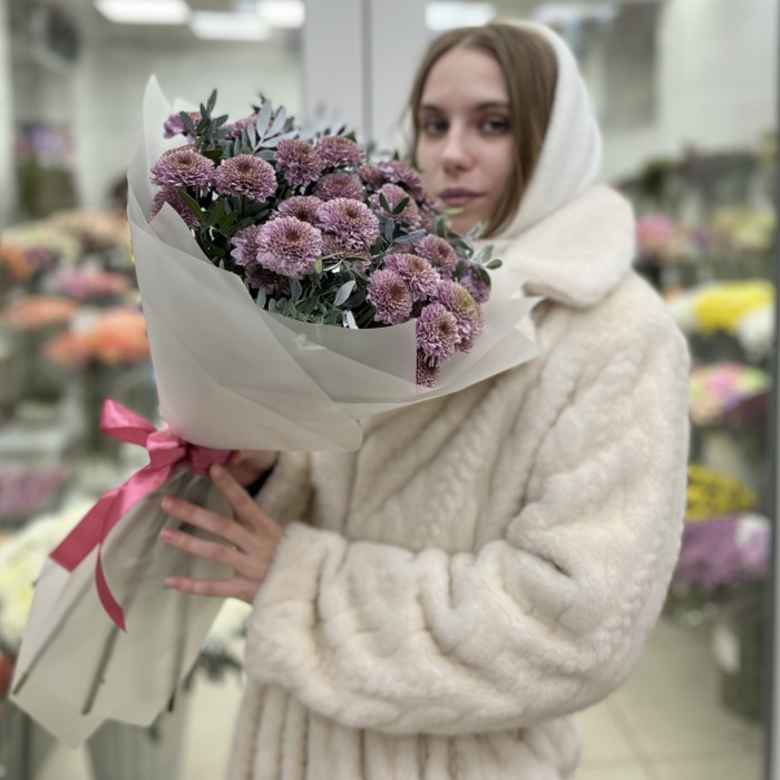 11 розовых кустовых хризантем Романс