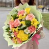 Девочка с персиками