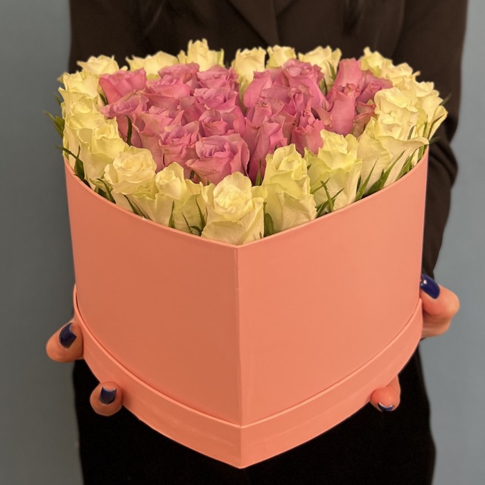 Коробка Сердце из Нежных Роз