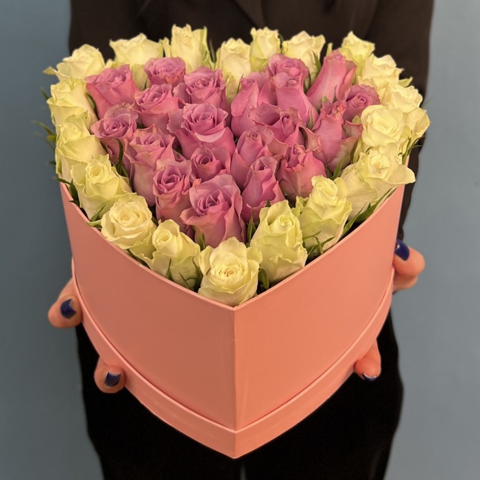 Коробка Сердце из Нежных Роз