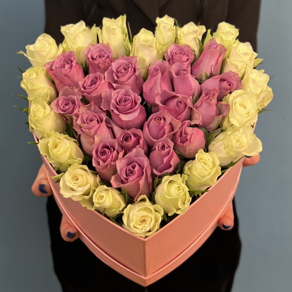 Коробка Сердце из Нежных Роз