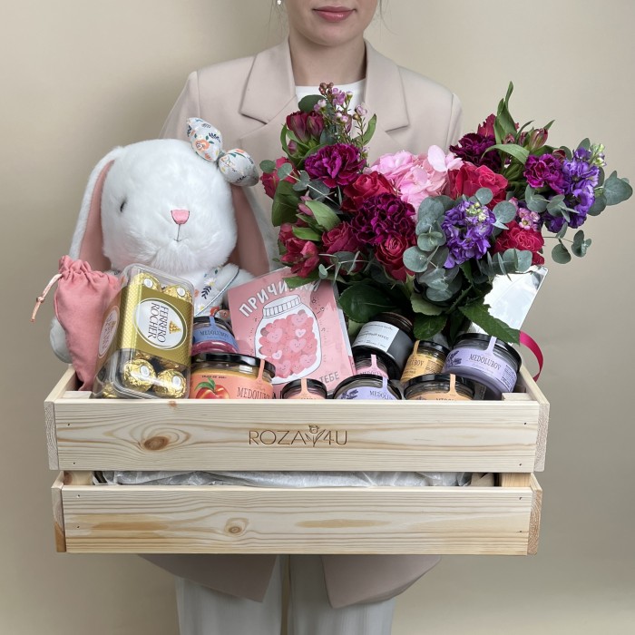 Букет дня в деревянном ящике Дивный Сад