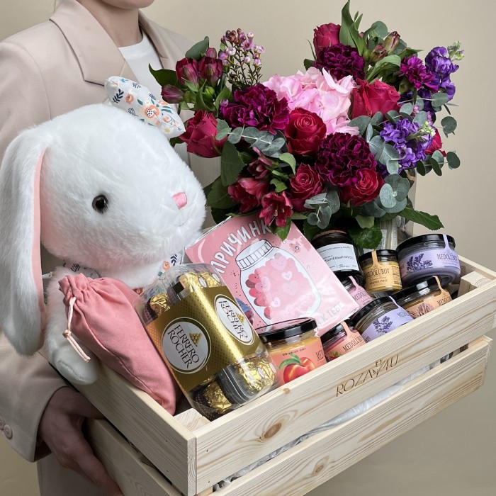 Букет дня в деревянном ящике Дивный Сад