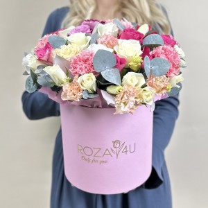 Букет дня в коробке Гармония красок