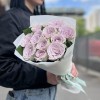 11 сиреневых роз Мемори Лейн 40 см