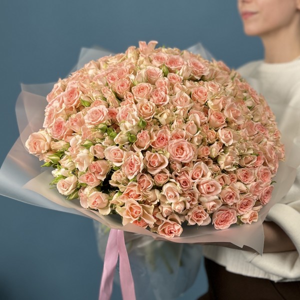 101 кустовая персиковая роза Свит Сара 50 см