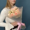 9 кустовых персиковых роз Свит Сара 50 см