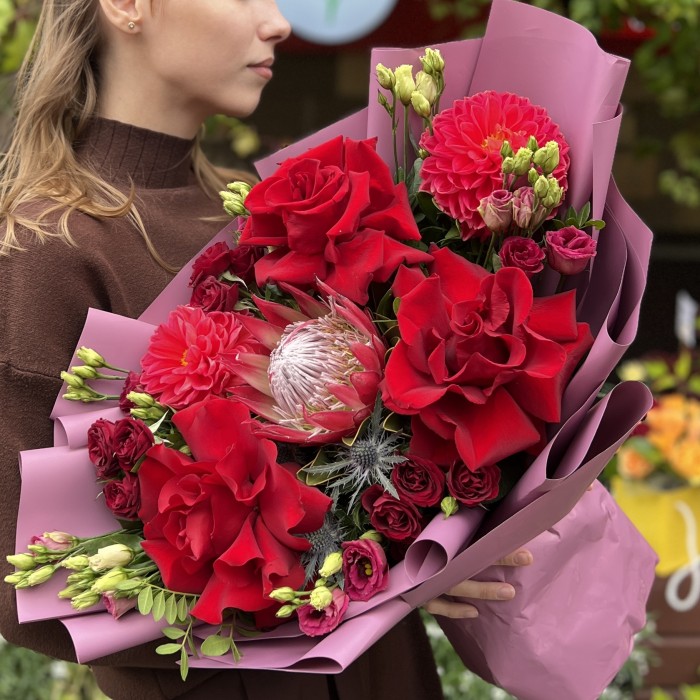 Авторский букет Очарование Роз