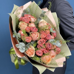 Букет Для мамы с розами Самой любимой