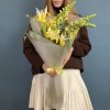 Весенний букет ирисов и Антиринумов