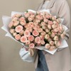 25 кустовых пионовидных розовых роз Грандмас Кэти 50 см