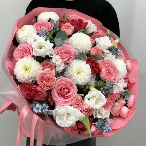 Букет дня с розами Нежный Микс