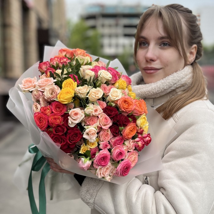 25 кустовых роз MIX