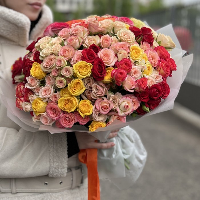 51 кустовая роза MIX