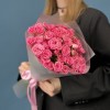 15 нежных кустовых роз Натали 50 см