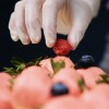Торт из клубники в шоколаде С днем рождения
