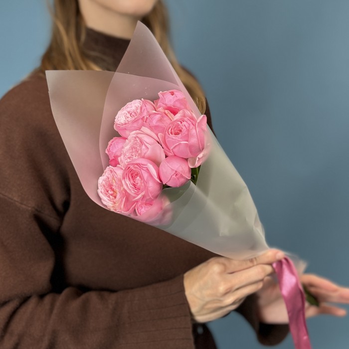 3 кустовые пионовидные розы Мансфилд Пинк Парк 40 см