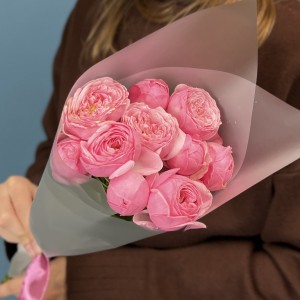 3 кустовые пионовидные розы Мансфилд Пинк Парк 40 см