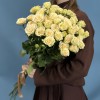 9 кустовых роз Тринити 80 см
