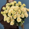 9 кустовых роз Тринити 80 см