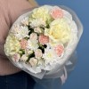 Букет для мамы с белой французской розой