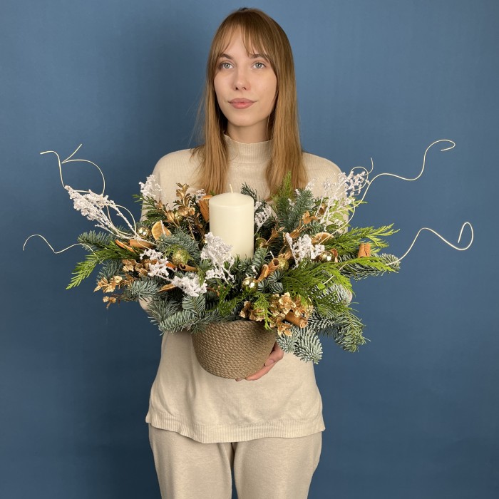 Новогодняя композиция в кашпо Тепло Праздника