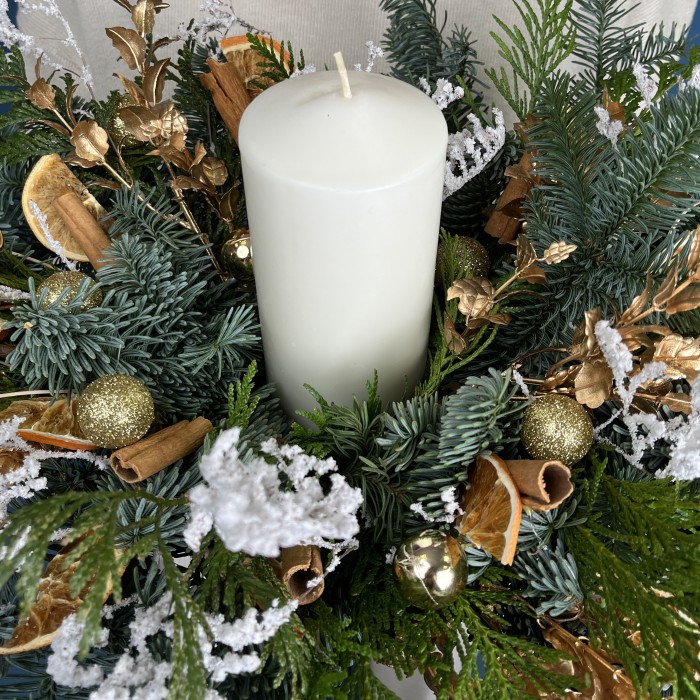 Новогодняя композиция в кашпо Тепло Праздника