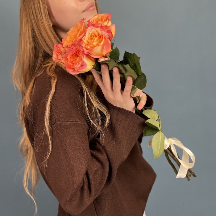 5 роз Фри спирит 50 см